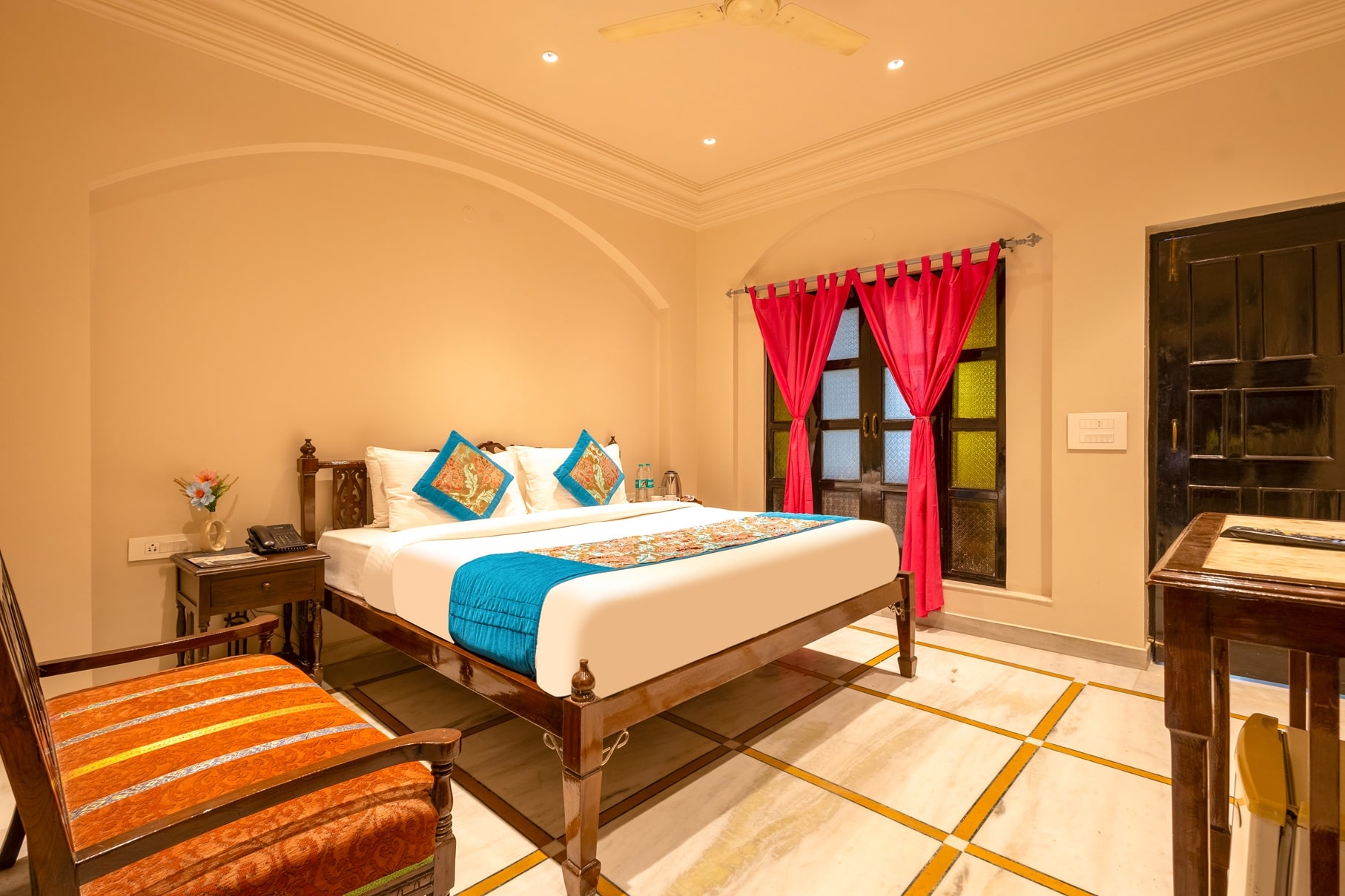 Standard Heritage Room